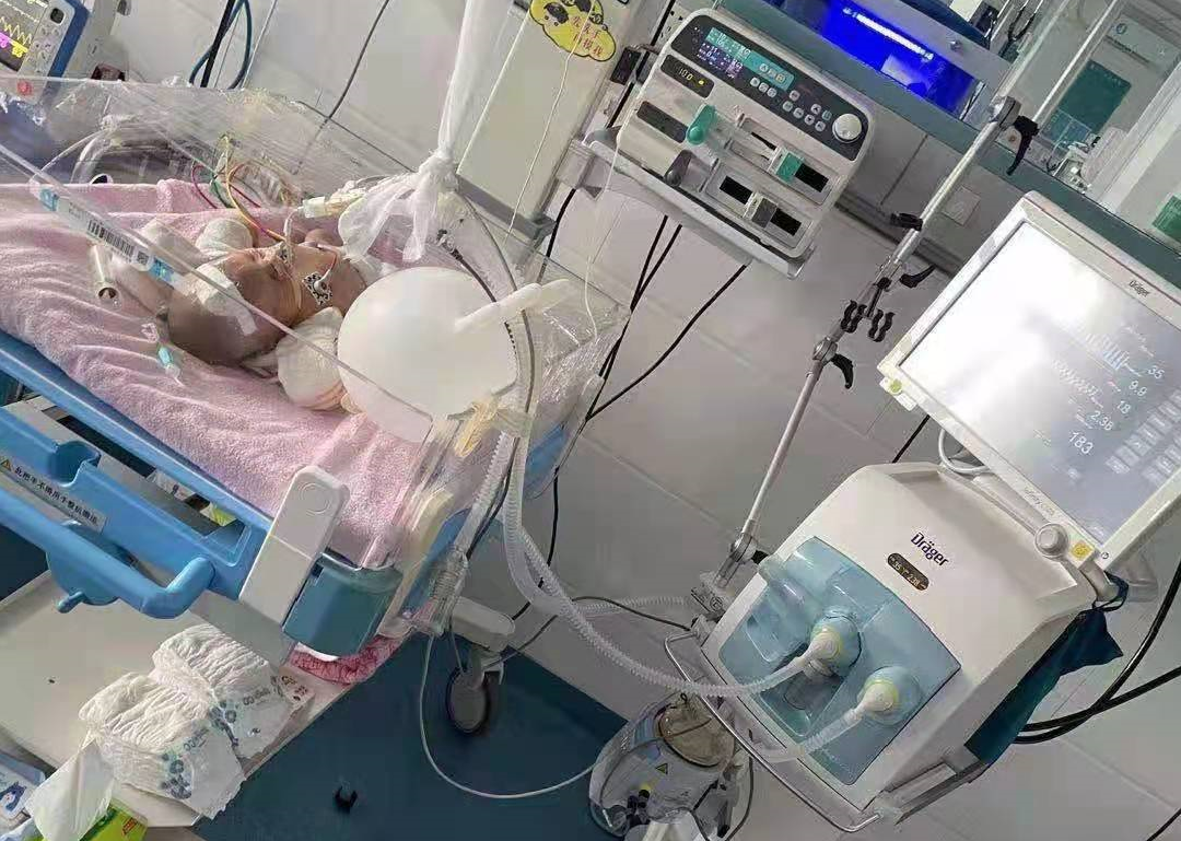 遭遇新生儿呛入胎粪情况危急固原这对年轻夫妇惆怅万分