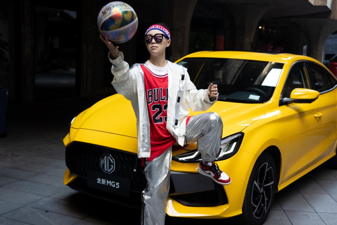 坐享百万级轿跑设计,感受"猎弯之王"! 实力发声,这款车凭什么成为年轻