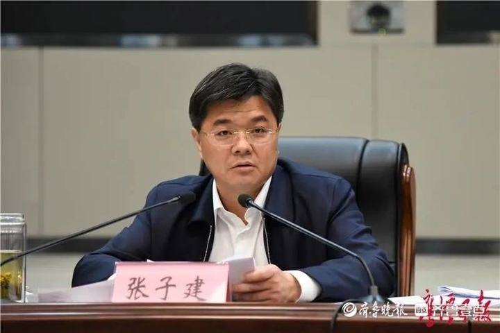 70后张子建补选为鹰潭市长为帮扶企业曾直播带货