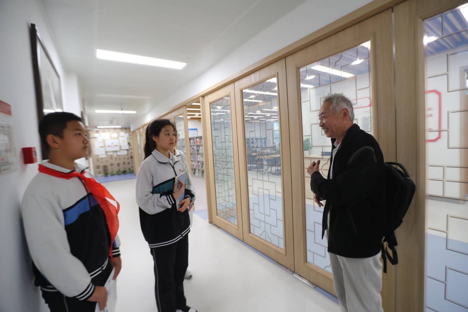 李大钊之孙走进161中学,与师生共话一堂党史课