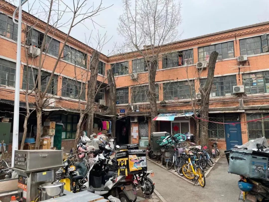 cbd附近有这样一栋筒子楼