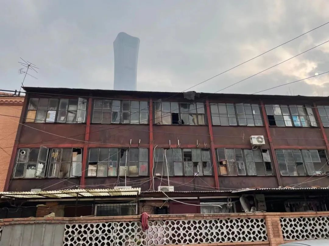 cbd附近有这样一栋筒子楼