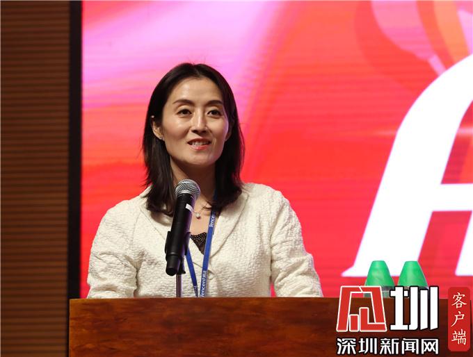 沈丹在致辞中说,腾讯公司和党委高度重视青少年工作,不断探索以互联网