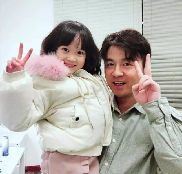 "小橘子"韩陌实力出演《我的王牌老爸》有望成下一个张子枫?