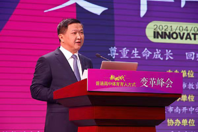 重庆市沙坪坝区区长常斌致辞(央广网发 晏昊摄)