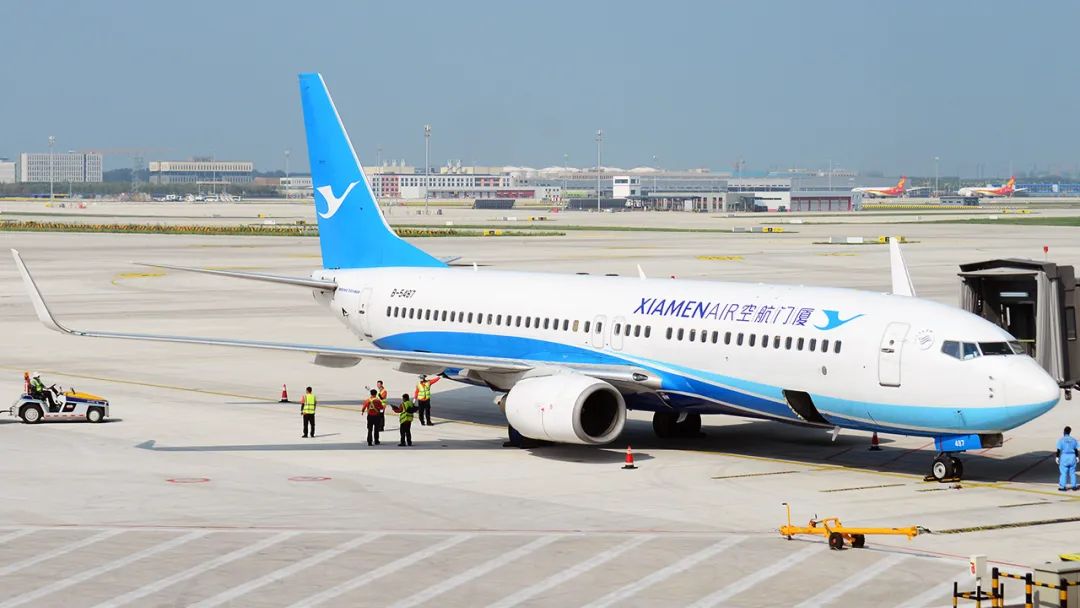厦门航空波音737-700,厦门航空波音737-800 厦门航空正准备复飞737 max|厦门|波音_新浪新闻