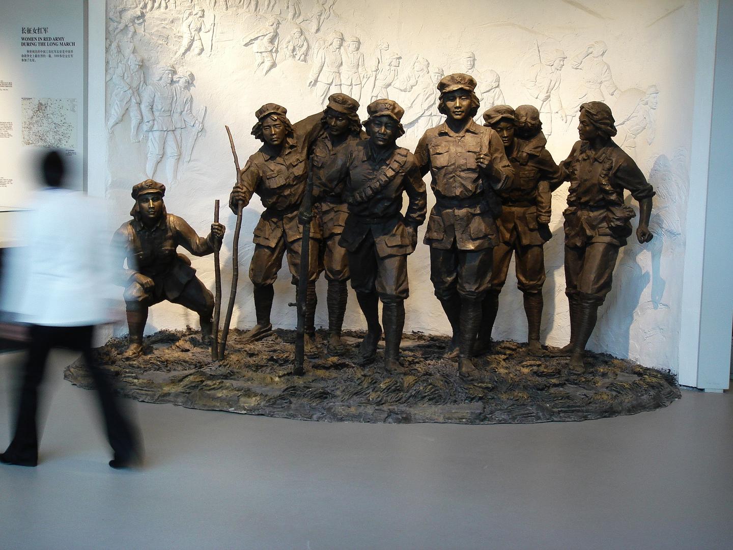 长征精神|巾帼女红军:她们是万里长征路上的别样风景|通江_新浪新闻