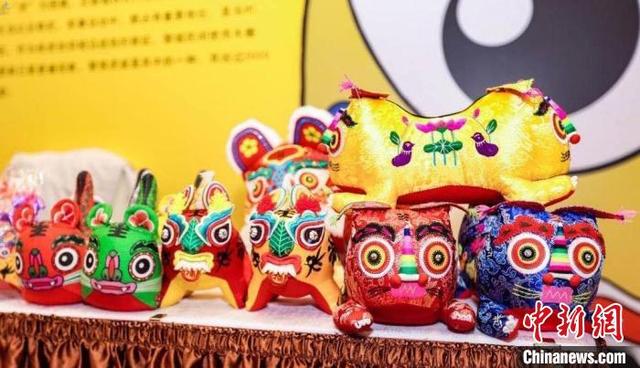 山西"黎侯虎"非遗传承人:不断创新才能让年轻人喜欢