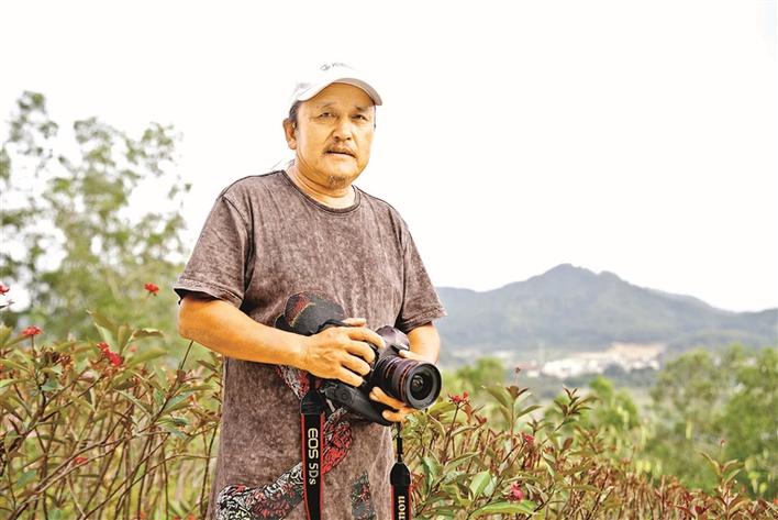 摄影迷林凯:拍摄超百万张照片记录光明发展