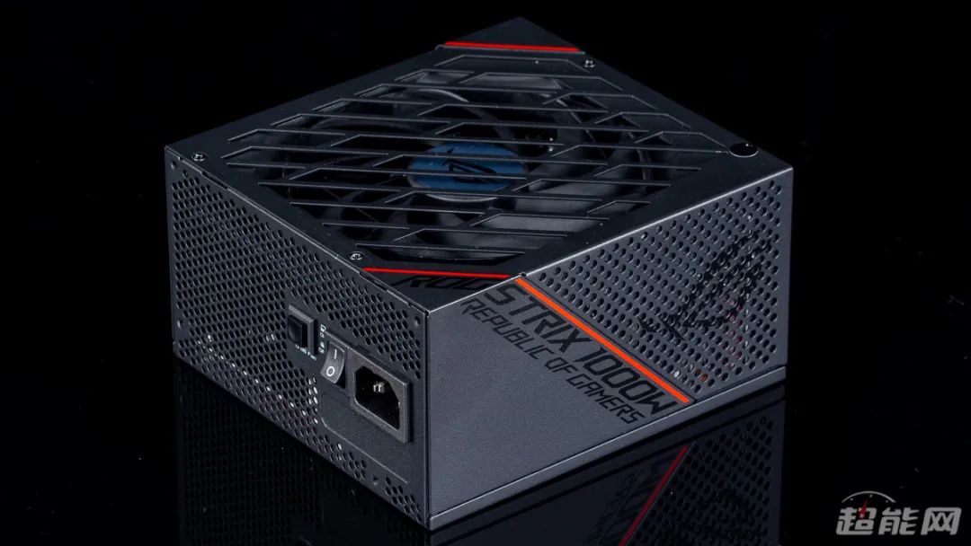 华硕rogstrix雷鹰1000w电源安钛克signature platinum 1000w电源定位