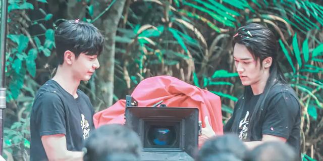 每日视听｜休闲区蓝鸢梦想 - Www.slyday.coM