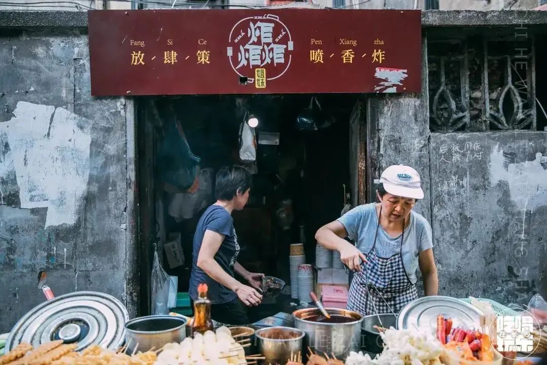 南门口这条历史遗留下来的老巷,是长沙zui值得打卡的地方!!!