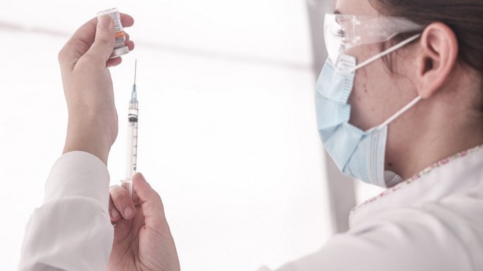 英国30人接种阿斯利康疫苗后出现血栓，已有7人死亡休闲区蓝鸢梦想 - Www.slyday.coM