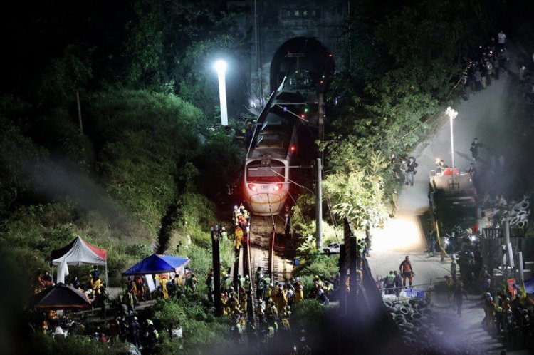 台铁列车事故中有一名大陆学生轻微擦伤 台湾陆委会回应休闲区蓝鸢梦想 - Www.slyday.coM