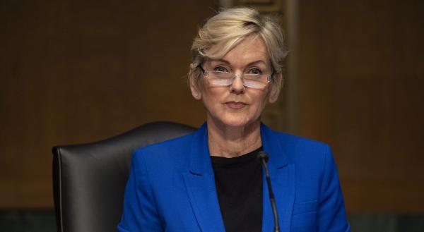 当地时间4日,美国能源部长詹妮弗·格兰霍姆(jennifer granholm)表示