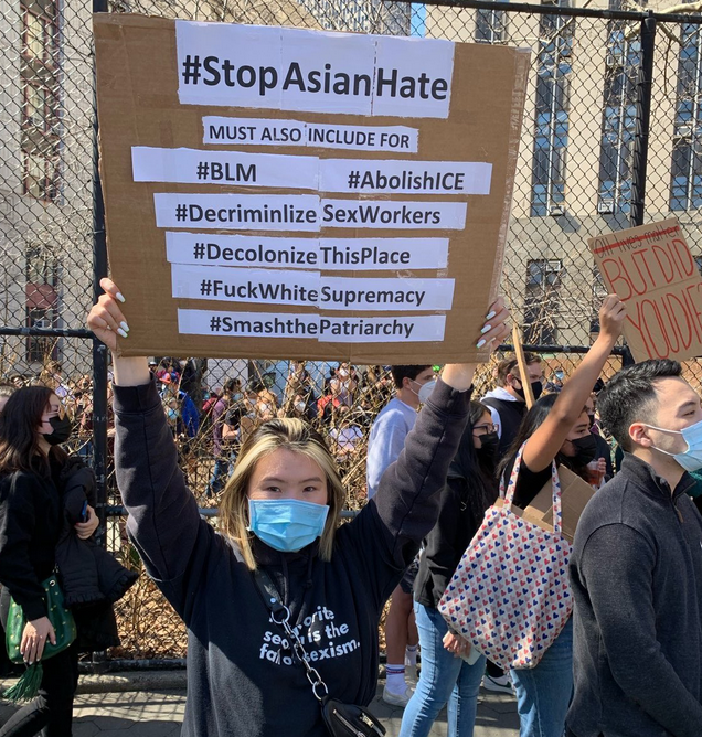 上周末大批美国民众上街游行反歧视亚裔 图源：国外社交媒体