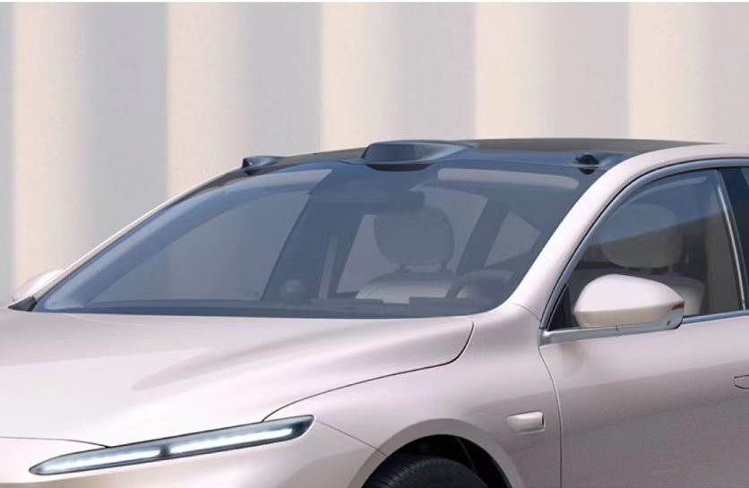 首台车身下线 ET7全新焊装生产线正式投入使用