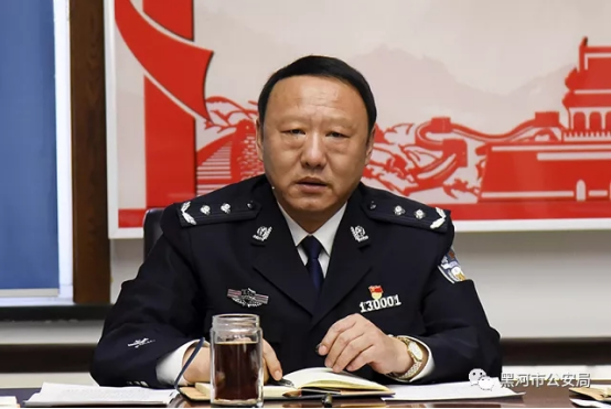 3月30日晚,副市长,市公安局党委书记,局长邓福才主持召开党委(扩大)