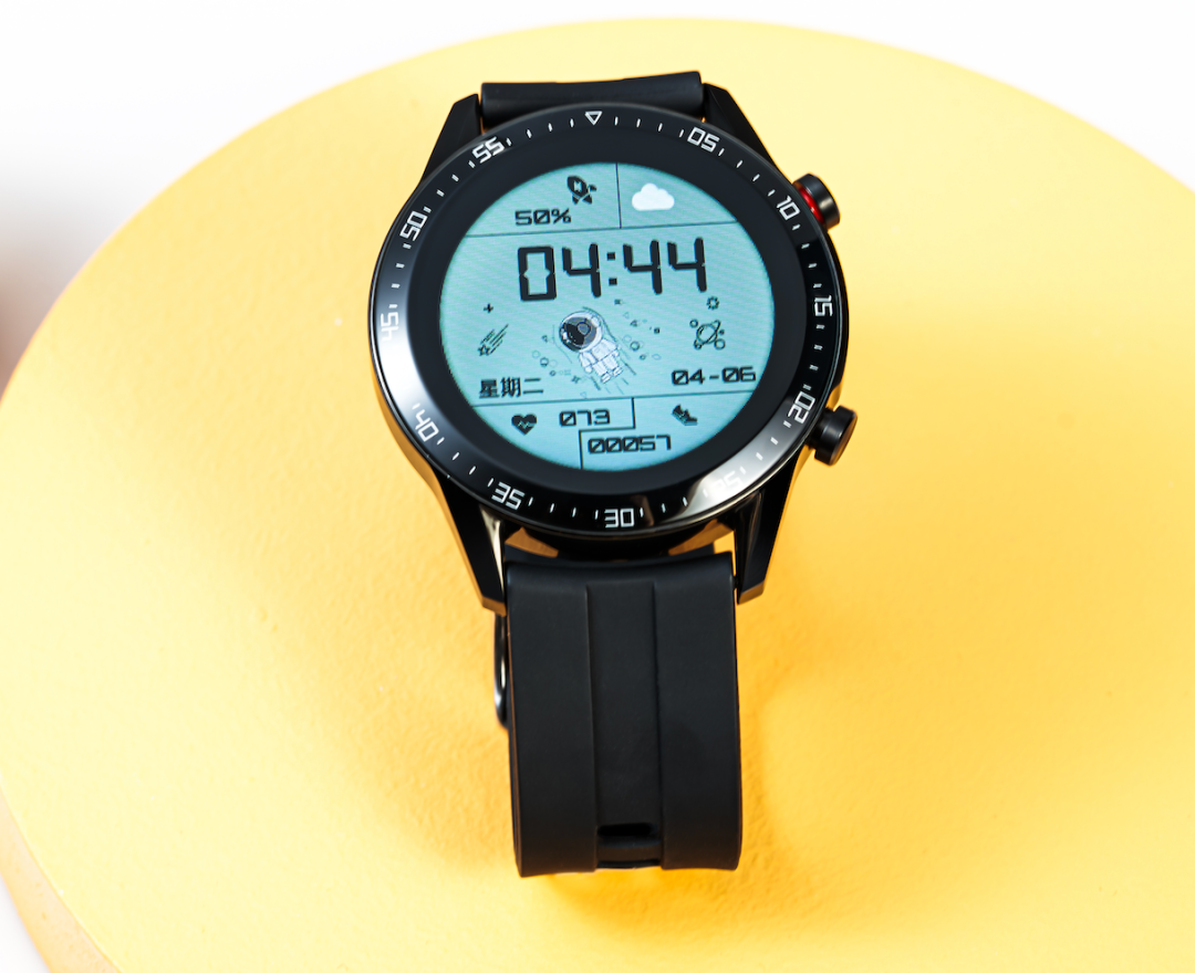 火爆全网的华为太空人手表居然才卖200不要被骗千万别买