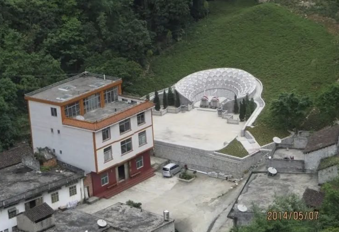 造价能买好几套房的闽南潮汕豪华坟墓到底长啥样