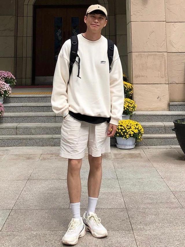 男生穿短裤总是很难看试试这些简单易学的搭配尽显潮男范