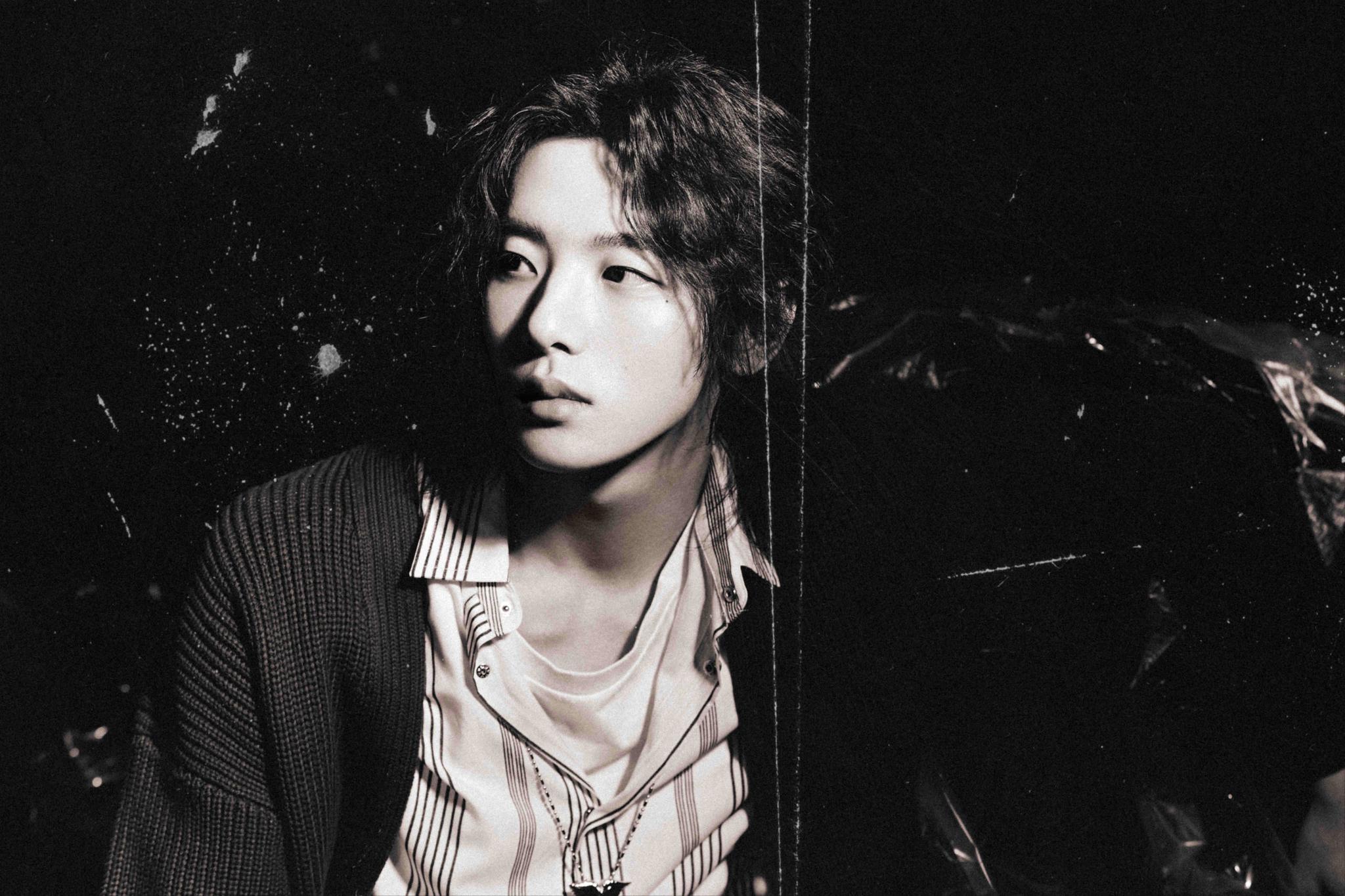 青3阿煜黑白大片轮廓优越|轮廓|大片|氛围_新浪新闻