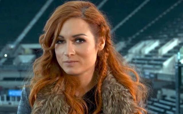 摔角网讯,前段时间,wwe特意为贝基·林奇(becky lynch)注册了商标