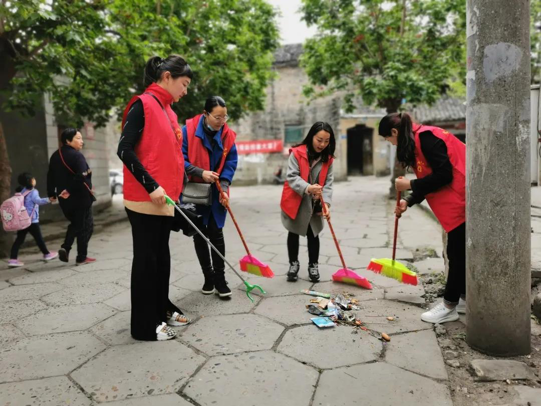 四川省内江市资中县城乡环境大提升休闲区蓝鸢梦想 - Www.slyday.coM