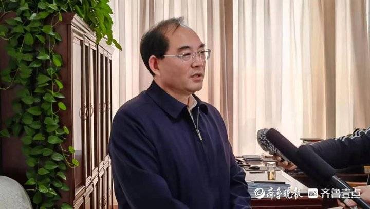 壹点专访丨张承友不盲目上项目铺摊子集中打造三个高质量园区