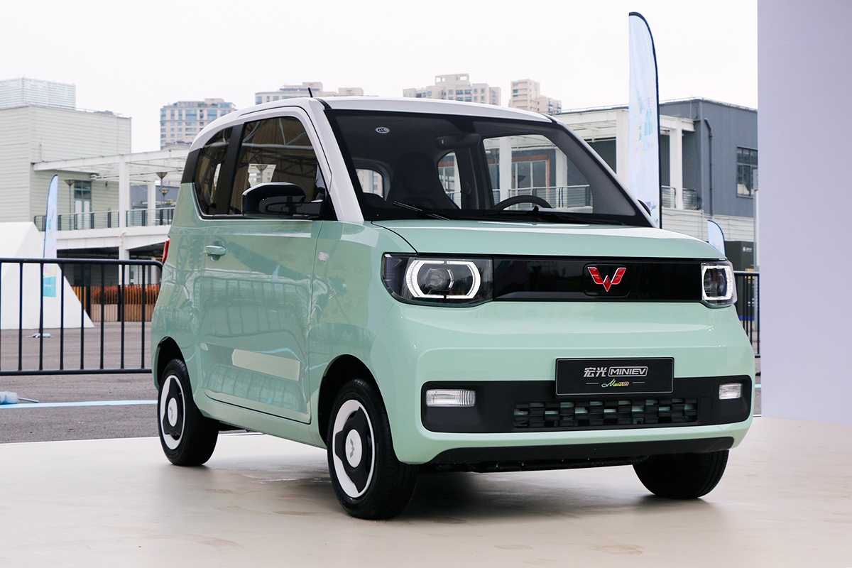 售价3.76万元 宏光miniev马卡龙上市