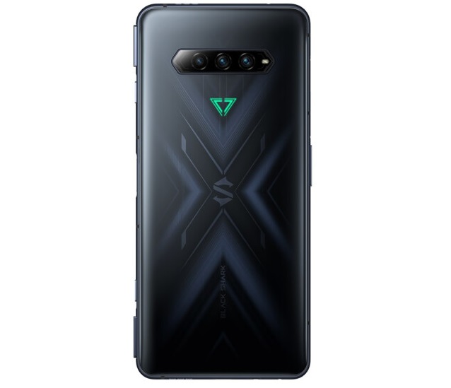 2499元起黑鲨4pro十点再次开售120w闪充144hz三星e4屏