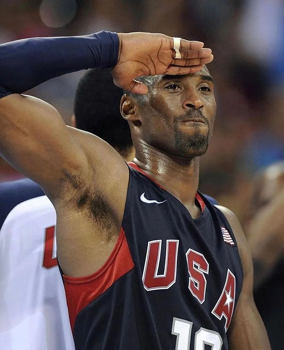 老k教练首度爆料当年詹姆斯与科比在梦之队的矛盾