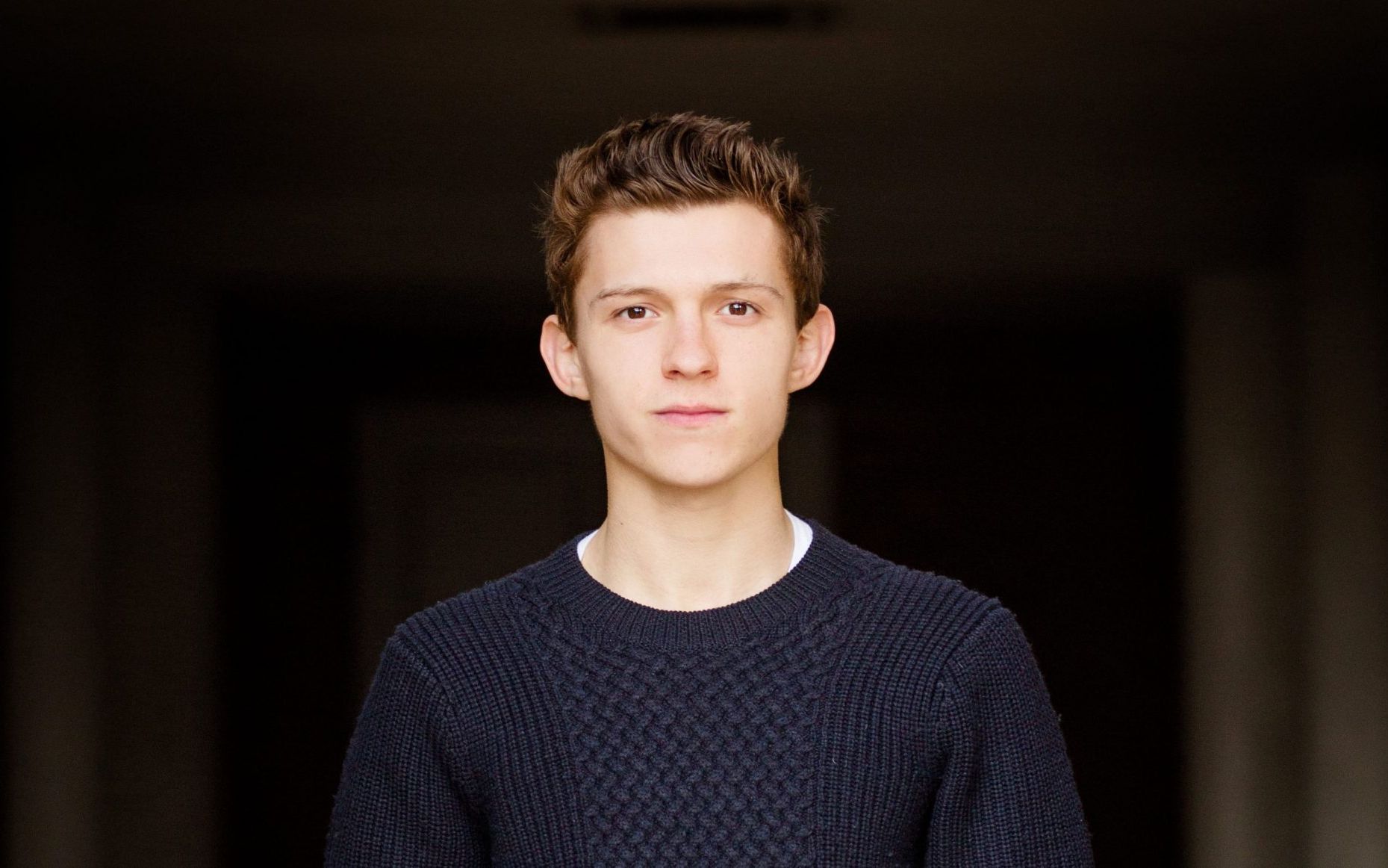 荷兰弟主演苹果新剧饰演24个比利