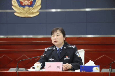 荆州市公安机关治安,内保,巡特警,森林警察工作会议在松滋召开