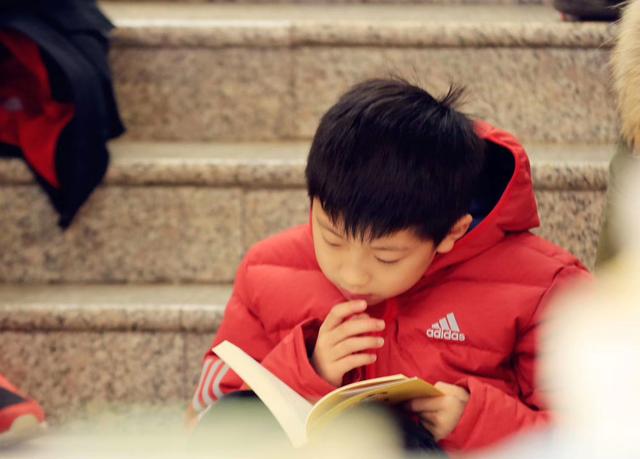 13岁双胞胎离世警醒父母：孩子的心理健康，远比学习成绩更重要休闲区蓝鸢梦想 - Www.slyday.coM