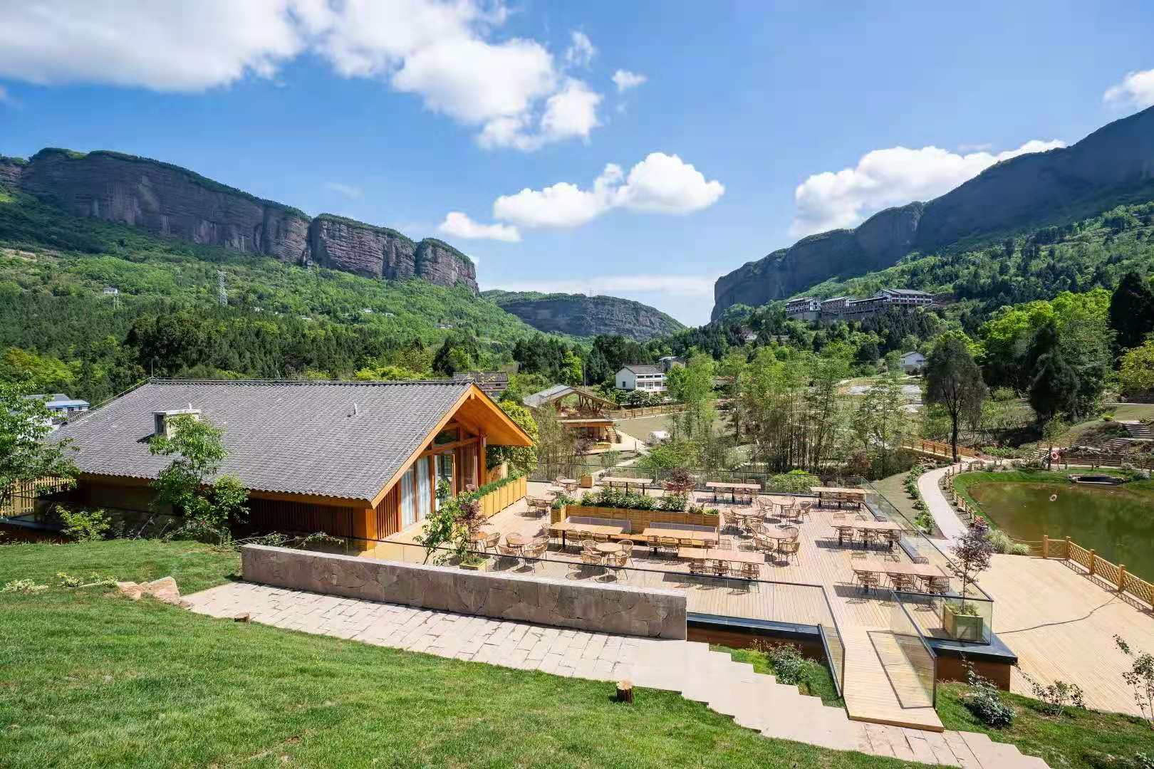 以文旅做好乡村振兴大文章华侨城旗下美丽乡村双旗美村正式开园