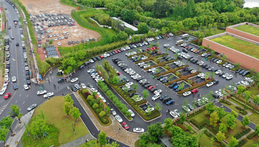 智慧停车 便捷出行 安吉县全省试点旅游智慧停车引导系统
