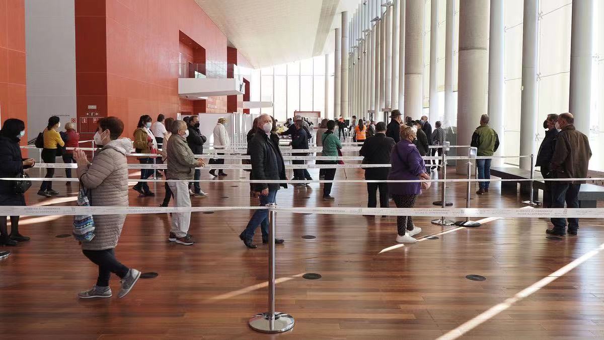 西班牙迄今为止已报告17297例新冠疫苗接种不良反应案例休闲区蓝鸢梦想 - Www.slyday.coM