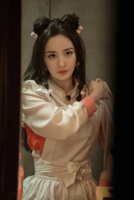 杨幂cos动漫人物珊璞双丸子头软萌可爱