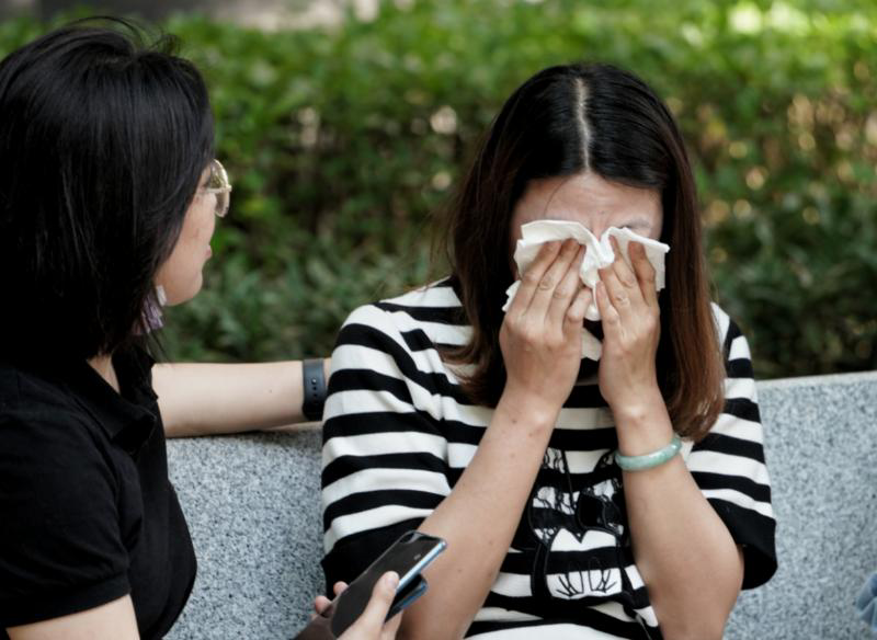 对话东莞牺牲民警黎伟标家属:他胆量不大,却以命勇