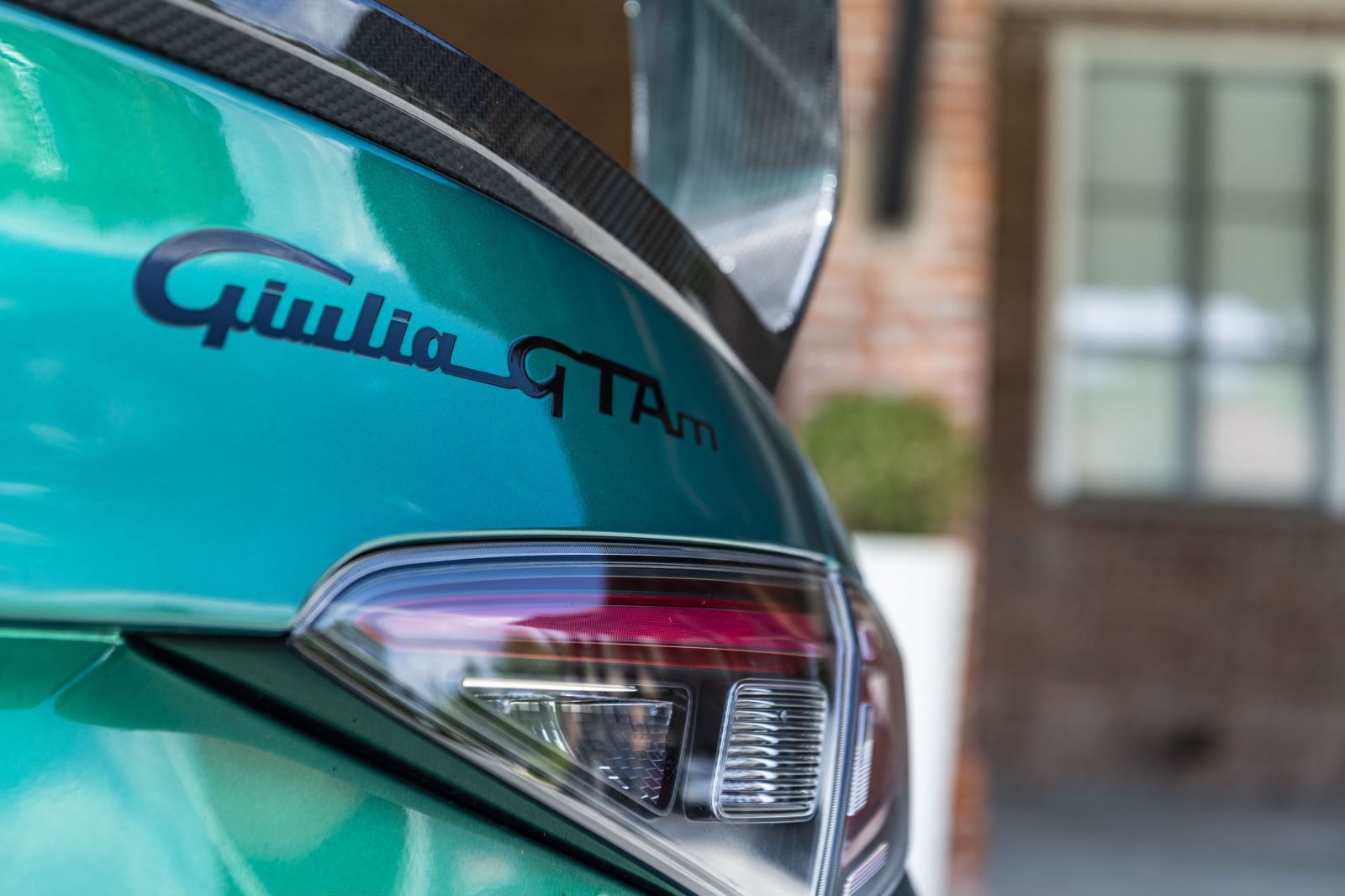 全新Giulia GTA/GTAm全球首发 配2.9T V6双涡轮增压发动机