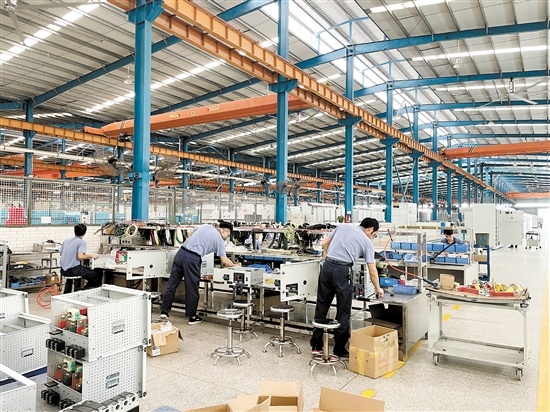 开平gdp排名2020_广东一县级市,人口69万,GDP382亿,拥有广东唯一的世界文化遗产