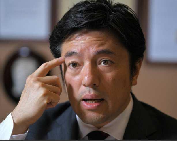 日本防卫副大臣称"心与以色列同在"有网民呼吁解除其职务