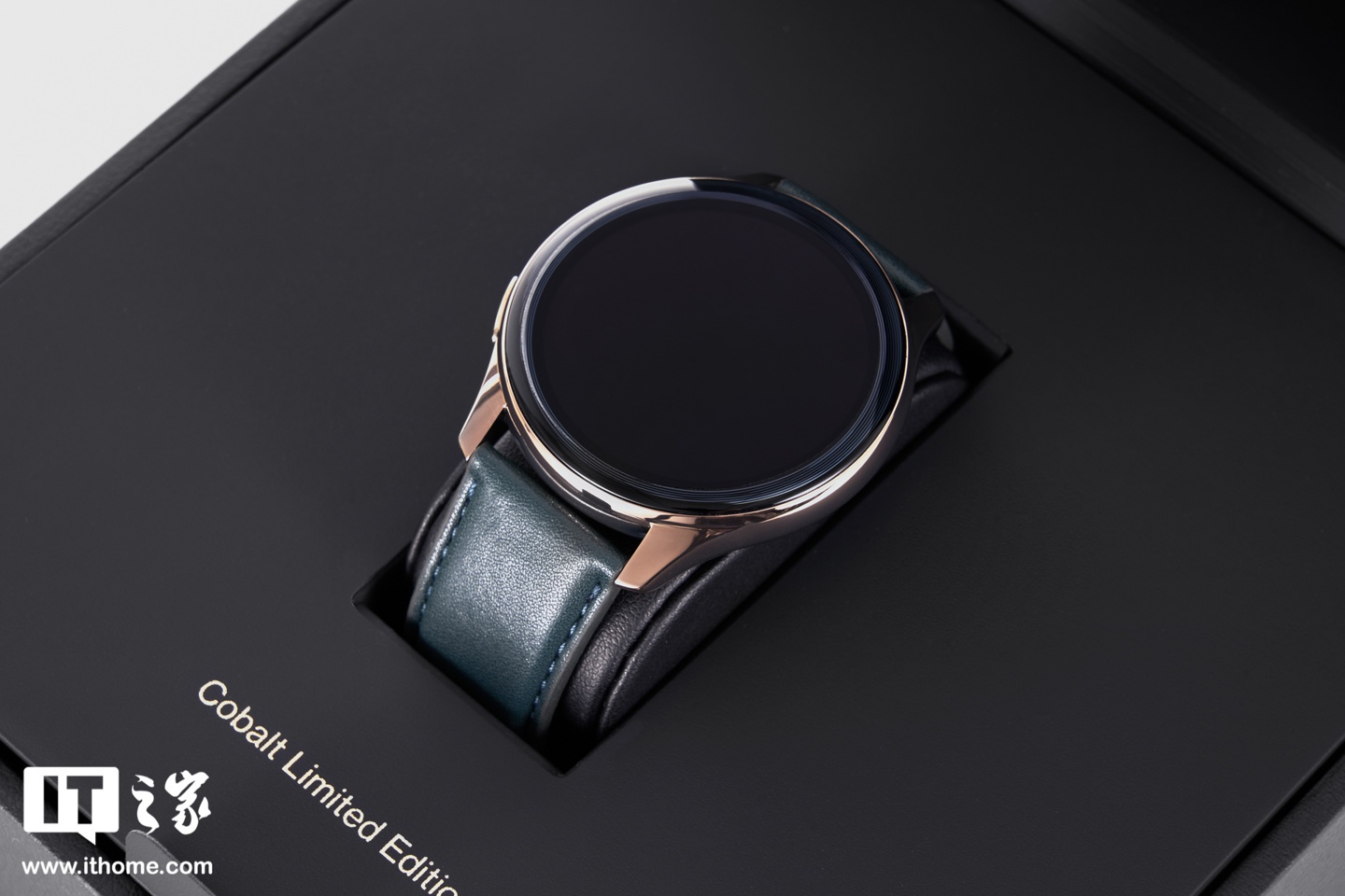 it之家开箱一加onepluswatch钴合金限定版图赏