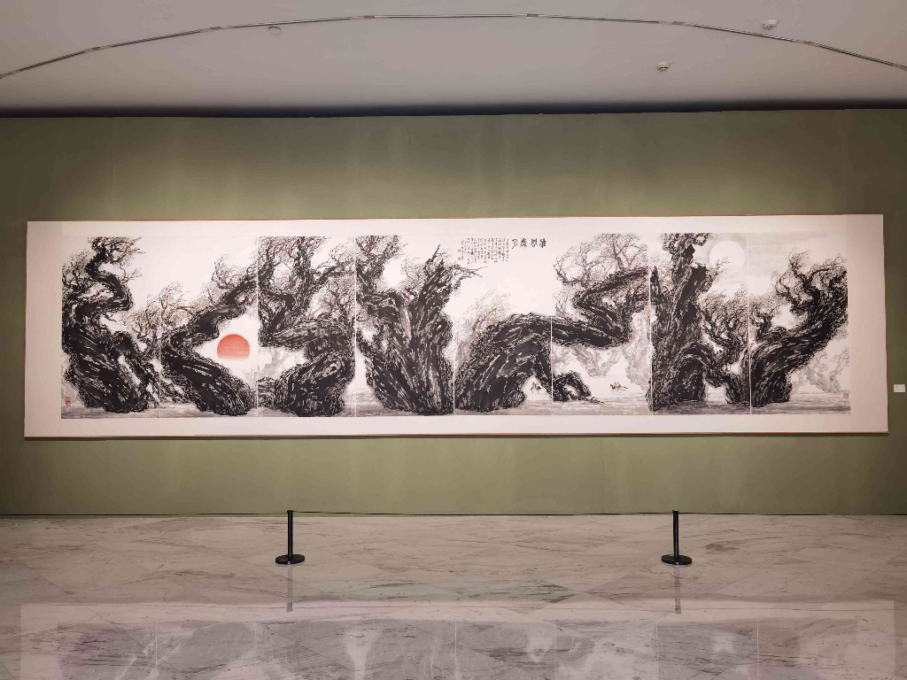 时代的“写真”，岭南画坛大家梁世雄中国画艺术展在关馆开幕|艺术展|中国画_新浪新闻