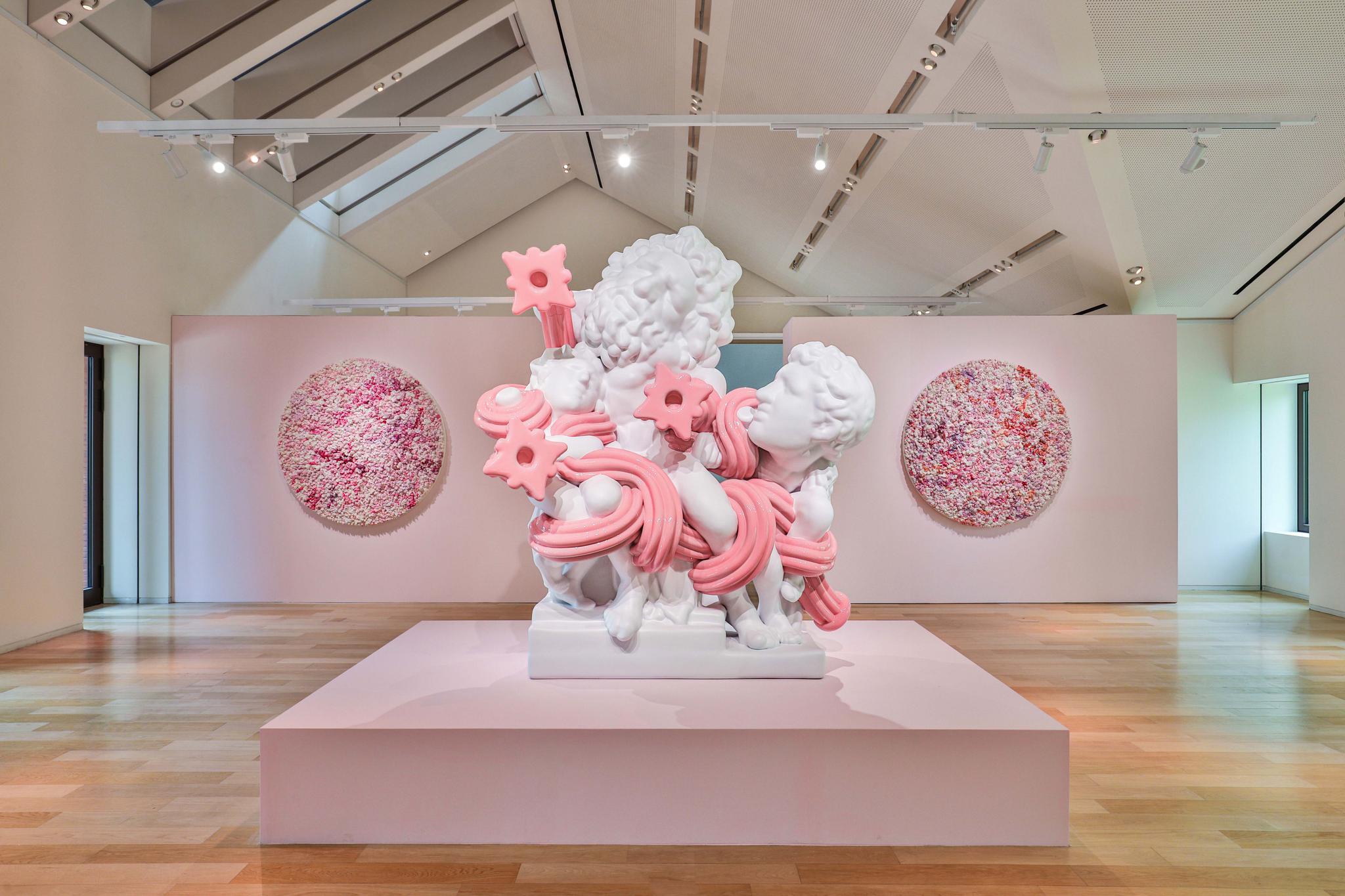 爱马仕夏季橱窗连接神话与现实香奈儿高级珠宝致敬香水百年传奇丨是日