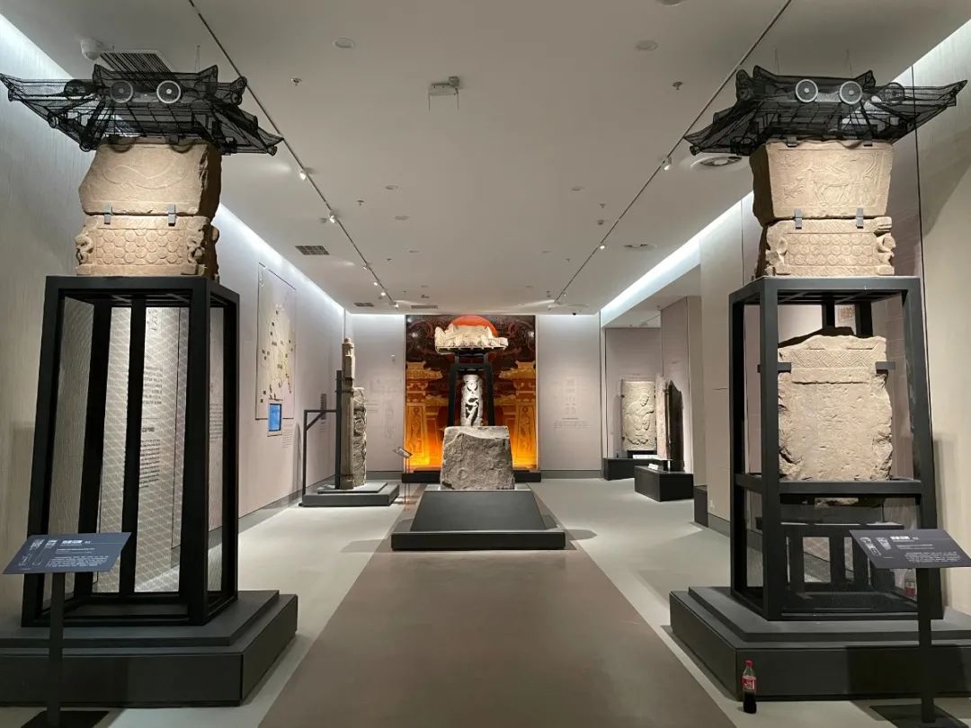 「アルテ・ポーヴェラ　貧しい芸術」展カタログ、豊田市美術館、2005年 アルテ・ポーヴェラ 貧しい芸術 | 豊田市美術館 | nostos books