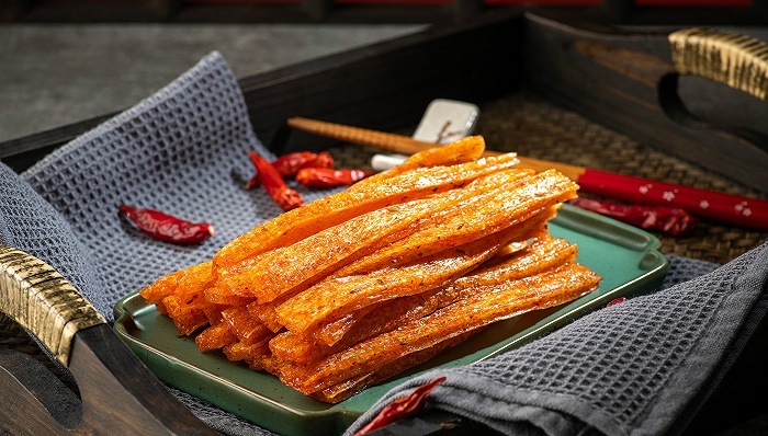 卫龙赴港冲击辣条第一股 营收增长背后多个问题值得警惕