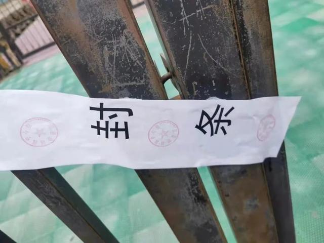 学前班孩子超纲学习两位数加减法 作业写得慢还被打？当地回应→休闲区蓝鸢梦想 - Www.slyday.coM