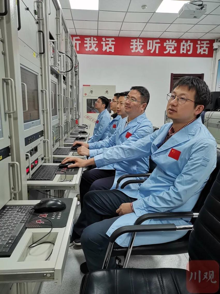 中国电子科技集团公司第十研究所首次火星探测任务佳木斯深空测控团队 图片由受访者提供